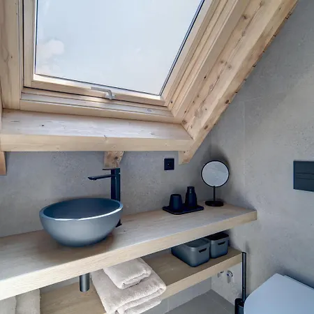 Tanau-rentals El Oso Apartment *